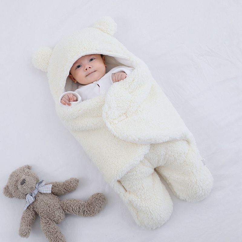 Imported Winter Baby Sleeping Bag Flannel Swaddle Wrap with Legs and Hood Receiving Blanket Sleeping Bag for 0-9 Months