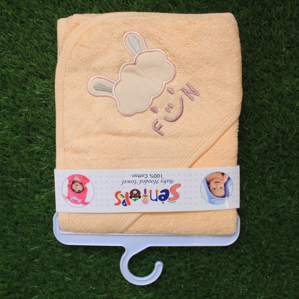 Cute Embroidered Characters Baby Hooded Bath Towel for 0-2 Years