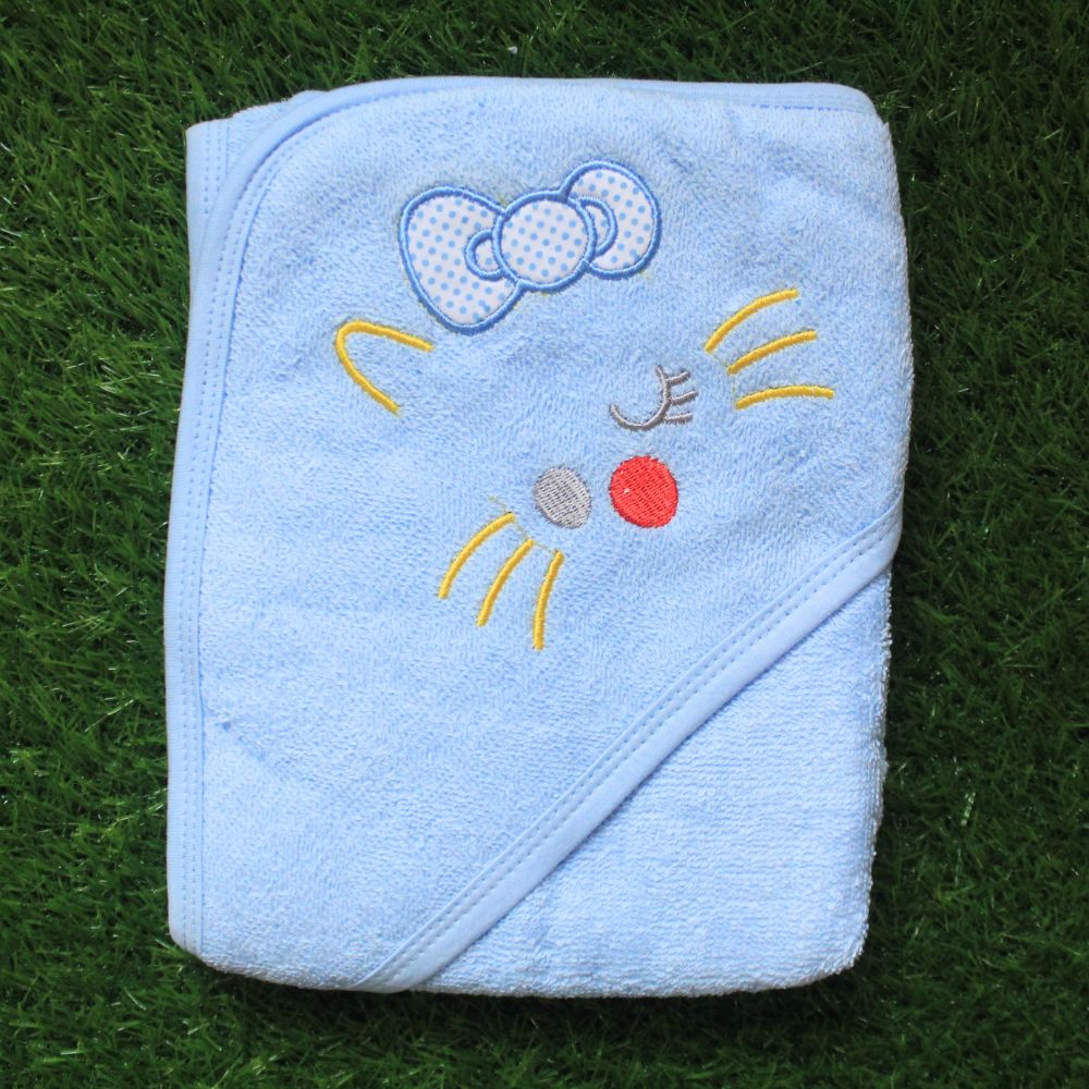 Embroidered Characters Cute Baby Hooded Bath Towel for 0-2 Years