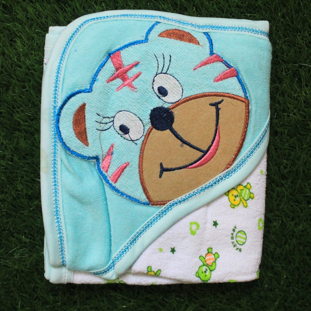 3D Embroidered Cute Bear Baby Hooded Bath Towel for 0-1 Year