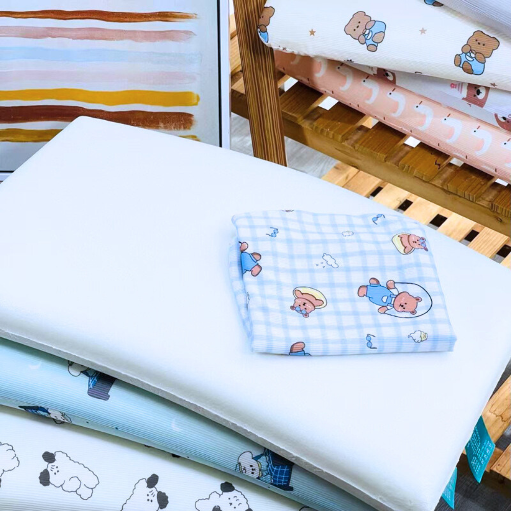 Imported Newborn Baby Memory Foam Mattress For Long Sleep and Easy Travel Baby Bed for 0-6 Months