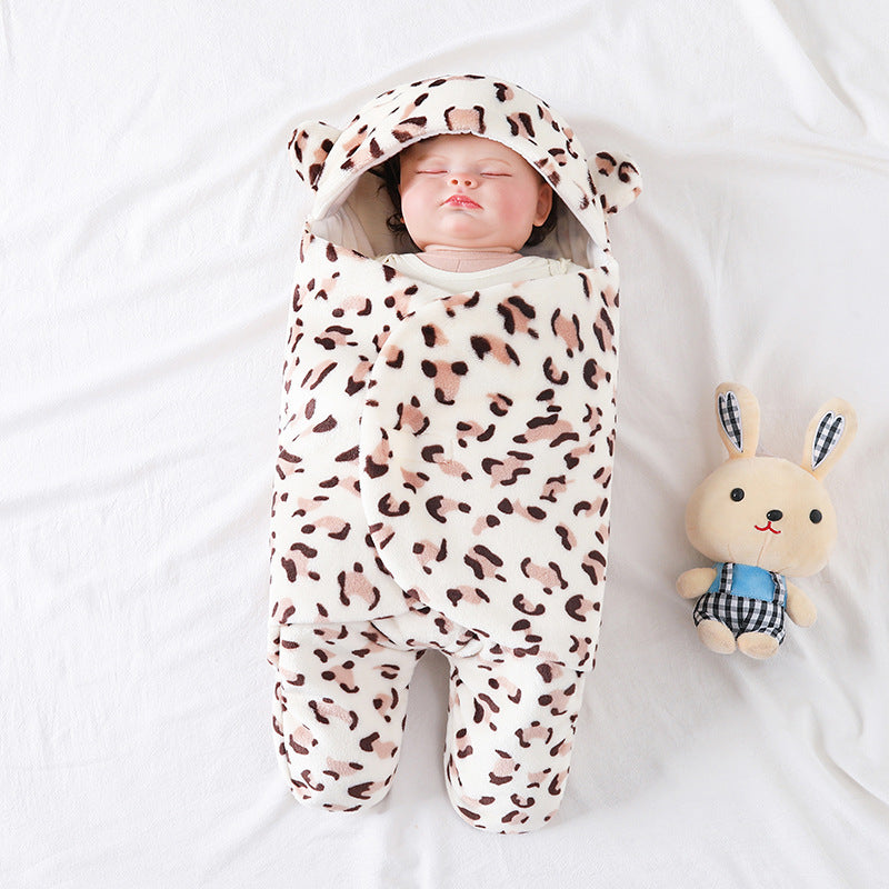 Imported Winter Baby Sleeping Bag Flannel Swaddle Wrap with Legs and Hood Receiving Blanket Sleeping Bag for 0-9 Months