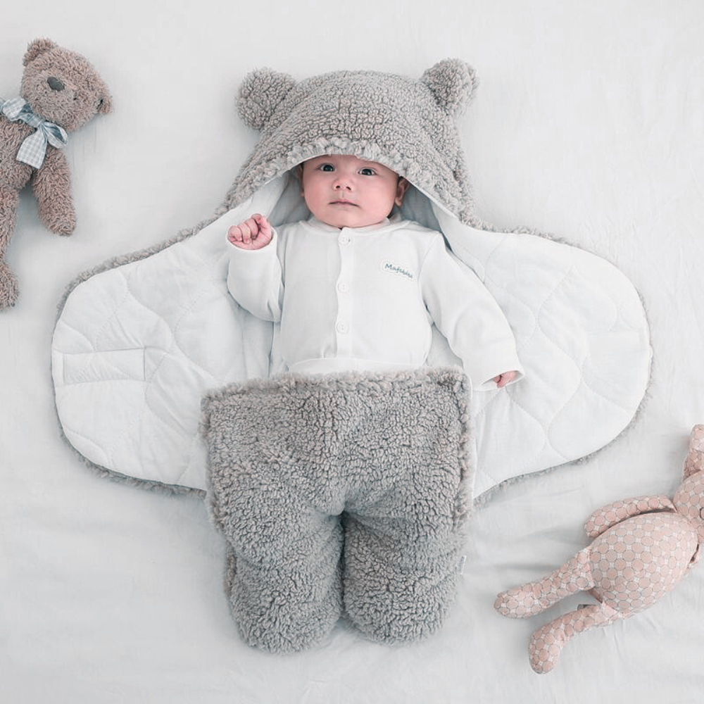 Imported Winter Baby Sleeping Bag Flannel Swaddle Wrap with Legs and Hood Receiving Blanket Sleeping Bag for 0-9 Months