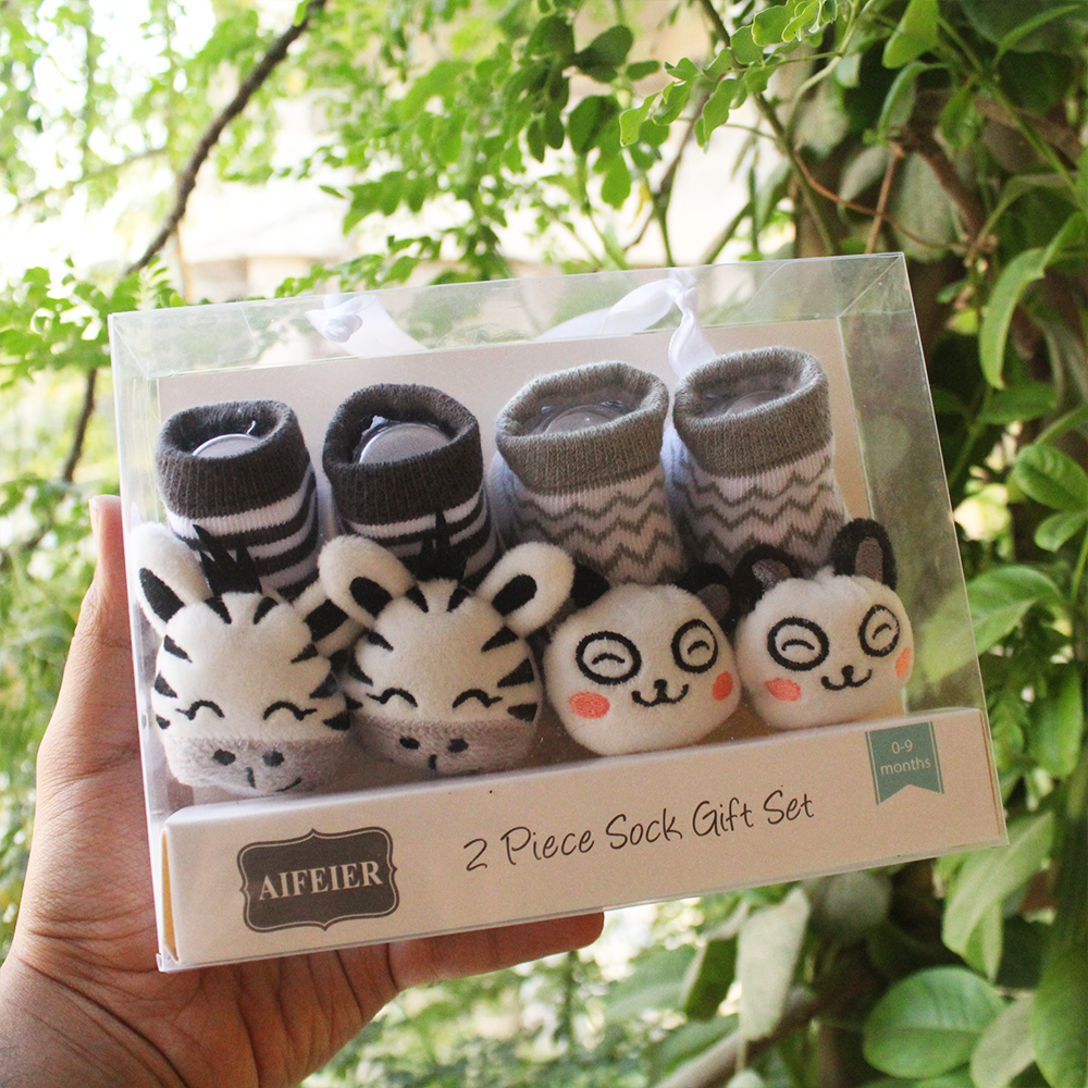 Imported Baby Pack of 2 Booties Gift Set for 0-9 Months