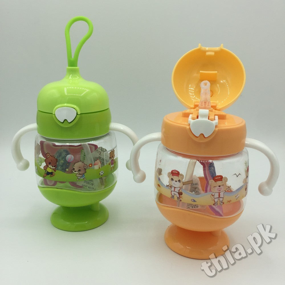 New Style Durable Heavy Plastic Baby Water Sipper Feeder with Handles and Stand