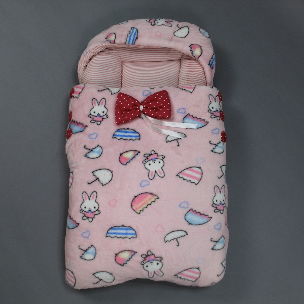 Fancy Velvet Bow Six Buttons Style Hooded Baby Carry Nest