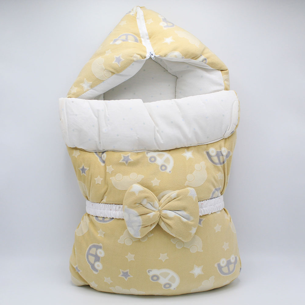 Newborn Baby Velvet Hooded Baby Carry Nest with Bow Band