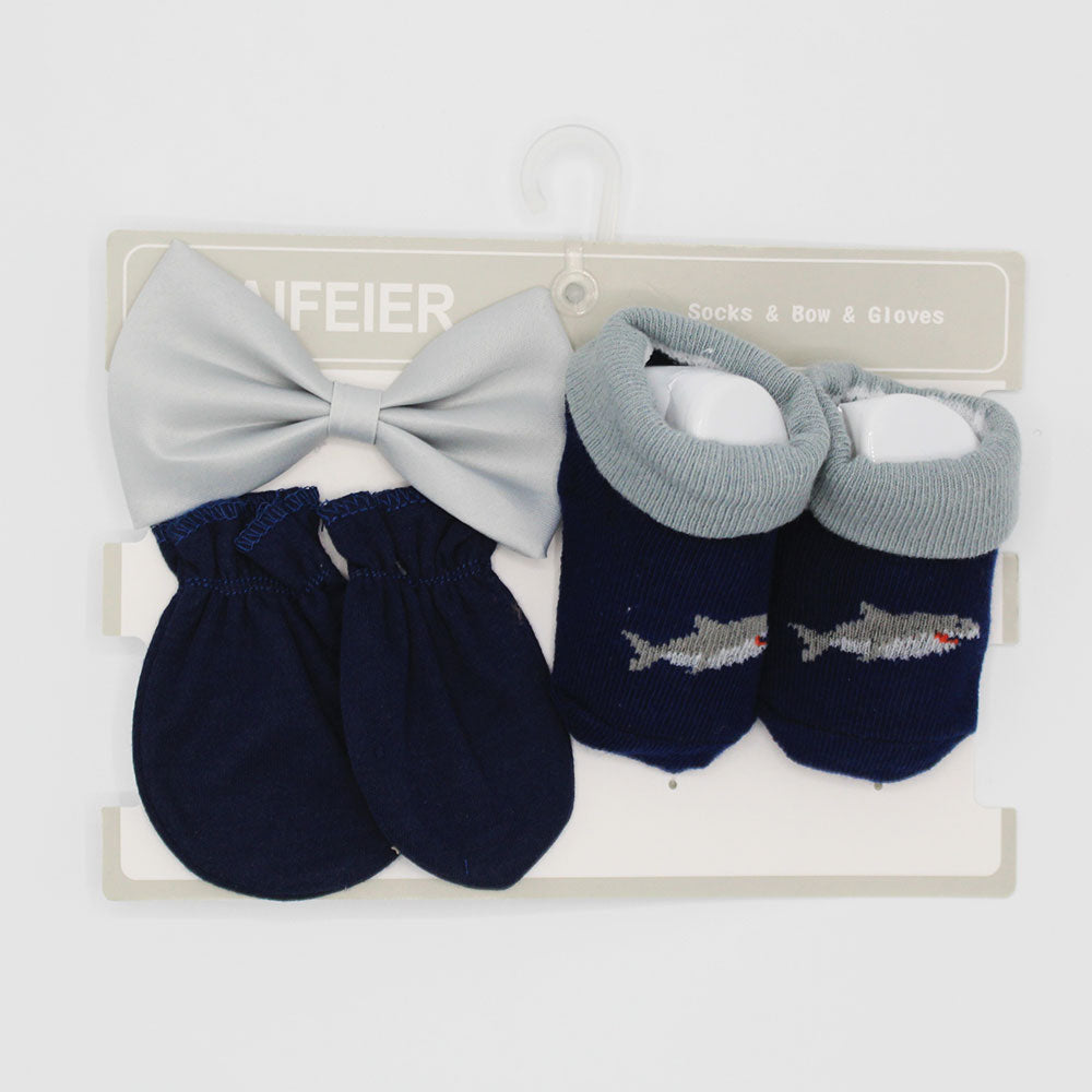 Imported Baby Boy Bow Mittens and Booties 3 Piece Set for 0-6 Months